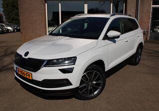 skoda-karoq-1.5-tsi-rs-sport-navi-groot,-apple-android-auto,-cruise-control,-parksens.-v-en-a,-leder