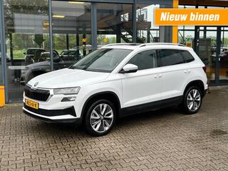 skoda-karoq-1.5-tsi-business-edition---panorama---camera---adaptive-cruise