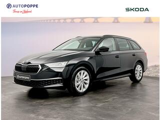 skoda-octavia-combi-1.5-tsi-dsg-mhev-first-edition-dsg7