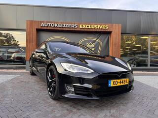 tesla-model-s-100d-black-pack-auto-pilot-21"l.m.-leder-navi-stuurwiel-mulitfunctioneel