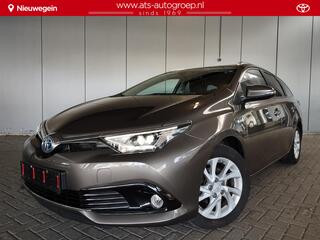 toyota-auris-touring-sports-1.8-hybrid-energy