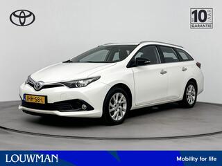 toyota-auris
