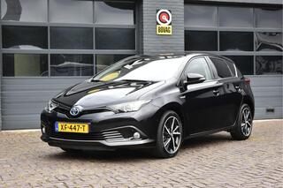 toyota-auris-1.8-hybrid-dynamic-ultimate