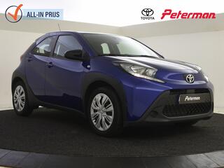 toyota-aygo-1.0-vvt-i-mt-play--apple-&-android-carplay--camera