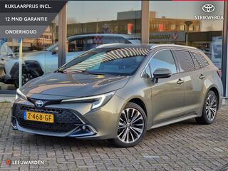 toyota-corolla-touring-sports-1.8-hybrid-first-edition