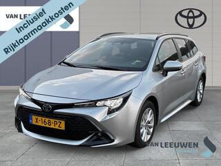 toyota-corolla-touring-sports-hybrid-140-active