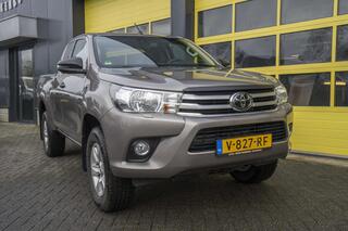 toyota-hi-lux-hilux-2.4-d-4d-f-xtra-cab-professional-navi