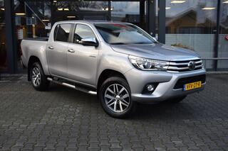 toyota-hi-lux-2.4-d-4d-dubbel-cabin-executive-be-trekker-a-t-5-sitz-4wd-van