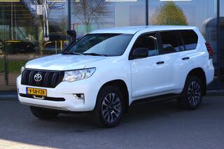 toyota-land-cruiser-2.8-d-4d-f-automaat-comfort-window-van,-trekhaak,-lier,-snorkel,-cruise-control