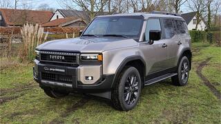 toyota-land-cruiser-2.8-d-4d-professional-panorama-dak-grijs-kenteken