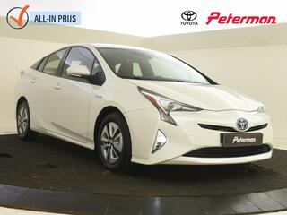 toyota-prius-1.8-dynamic--trekhaak--jbl--stoelverwarming--parkeersensoren