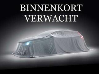 toyota-yaris-1.5-hybrid-bi-tone-plus--pano-dak--emotional-red--rijklaar!!!