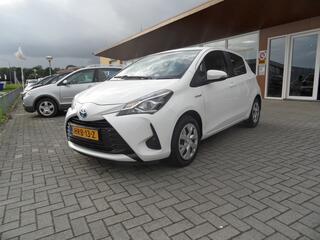 toyota-yaris