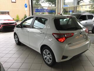 toyota-yaris