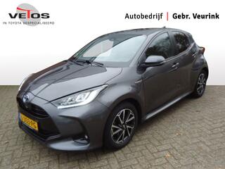 toyota-yaris-1.5-hybrid-style