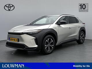 toyota-bz4x-dynamic-71-kwh--parkeersensoren--trekhaak--dodehoek-ass.--stoel-en-stuurwiel-verwarm