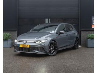 volkswagen-golf-gti-clubsport--300pk--pano--keyless--iq-light--nardo--camera--lane-&-side-ass