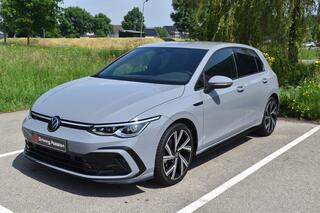 volkswagen-golf-1.5-tsi-r-line--18''-bergamo--achteruitrijcamera--acc--led
