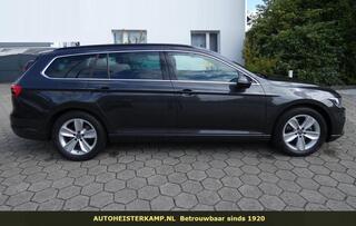volkswagen-passat-variant-2.0-tdi-200-pk-dsg-acc-trekhaak-camera-led