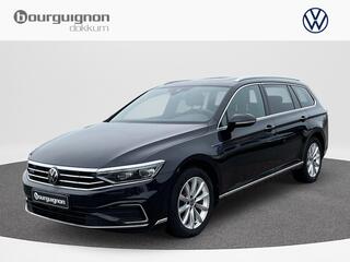 volkswagen-passat-variant-1.4-tsi-dsg6-gte-business--trekhaak--acc--pano-