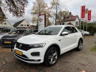 volkswagen-t-roc-1.5-tsi-r-line-sport-150pk---digi-cockpit---adap.-cruise---18''