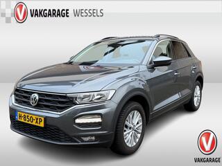 volkswagen-t-roc-1.0-tsi-style--lm--clima--pdc-