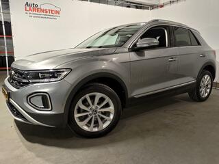 volkswagen-t-roc-1.5-tsi-150pk-style-evo-act-dsg7-110kw-digi.dash.--carplay---camera---acc---elektr.