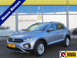 volkswagen-t-roc-1.0-tsi-life--110pk---led--app-connect--parkeer-assistent--lane-assist--climat