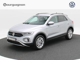 volkswagen-t-roc-life-edition-1.0-85-kw---116-pk-tsi-suv-6-versn.-h-volkswagen-t-roc-1.0-tsi-oranje-
