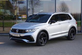 volkswagen-tiguan-1.4-tsi-ehybrid-245-pk-r-line-bns+-phev,-black-style,-carplay,-stuurverwarming