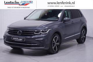 volkswagen-tiguan-2.0-tdi-150-pk-aut.-grijs-kenteken-2-zits-navi-panoramadak,-led-iq-light-koplampen