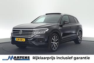 volkswagen-touareg-grijs-kenteken-3.0-tdi-286pk-dsg-4motion-trekhaak-camera-luchtvering-led-panorama