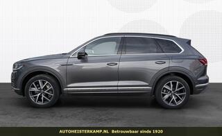 volkswagen-touareg-3.0-tsi-ehybrid-4m-elegance-acc-panoramadak-stoelkoeling-memory-trekhaak-camera