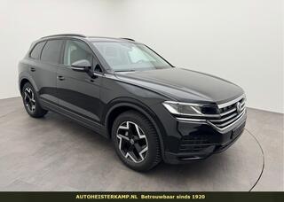 volkswagen-touareg-3.0-tdi-grijs-kenteken-acc-luchtvering-trekhaak-comfortstoelen