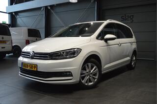 volkswagen-touran-1.5-tsi-highline-navi-clima-cruise-led-pdc-150-pk-!!