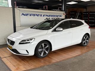 volvo-v40