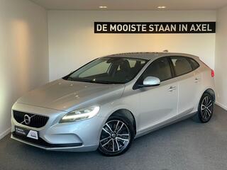 volvo-v40