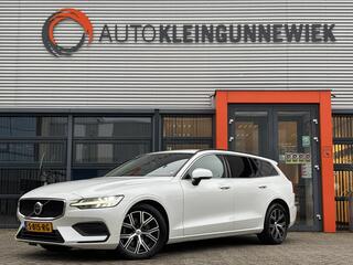 volvo-v60-2.0-b3-core---nl-auto---stoel-&-stuurverwarming---achterruitrijcamera---googlemaps-navi--
