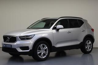 volvo-xc40-t4-momentum--rijklaarprijs--stoelverwarming--blis-