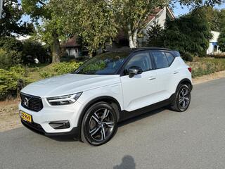 volvo-xc40