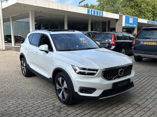 volvo-xc40