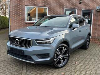 volvo-xc40
